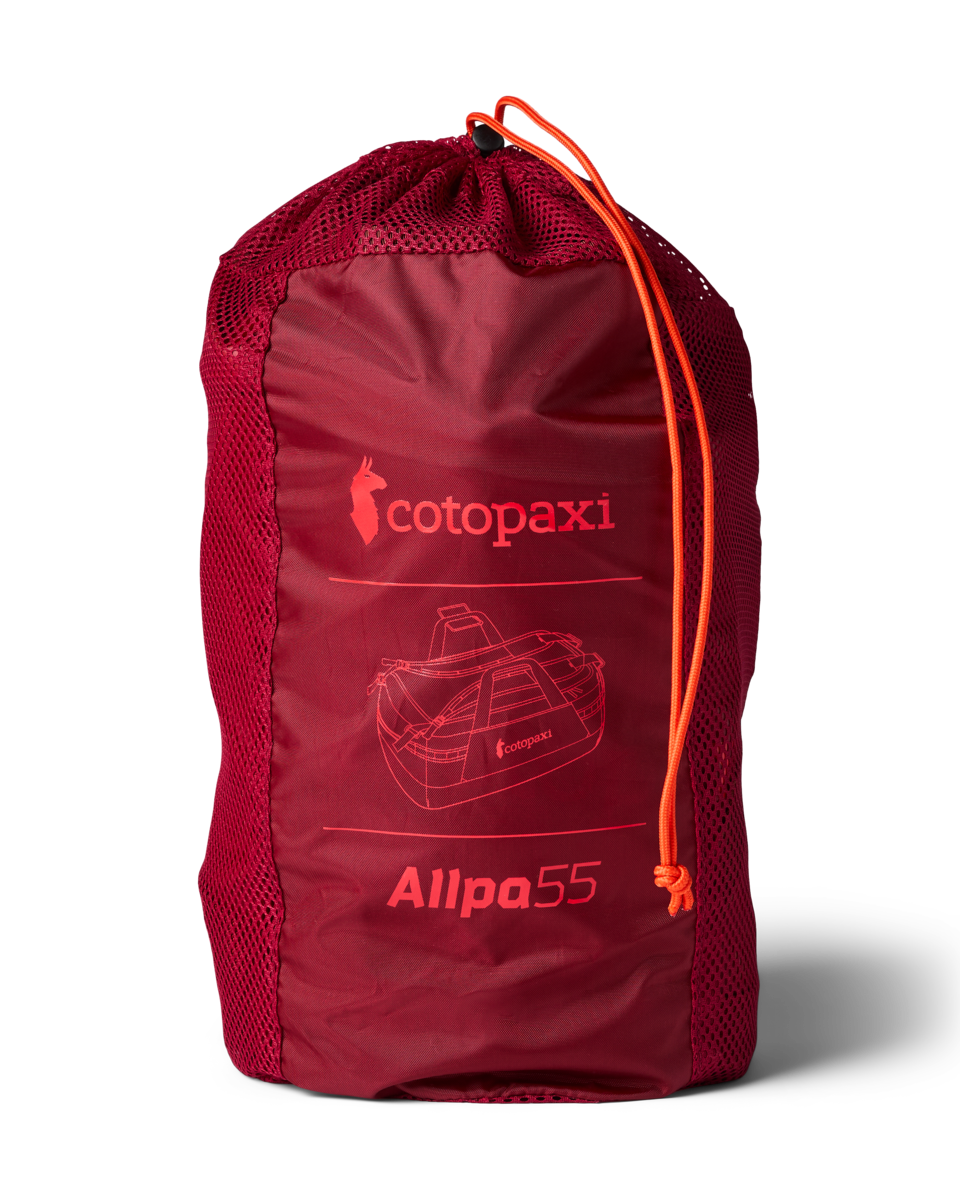 Torba Allpa Getaway 55L Duffel, Crimson