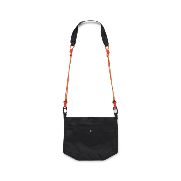 Listonoszka Lista 2L Lightweight Crossbody Bag, Black
