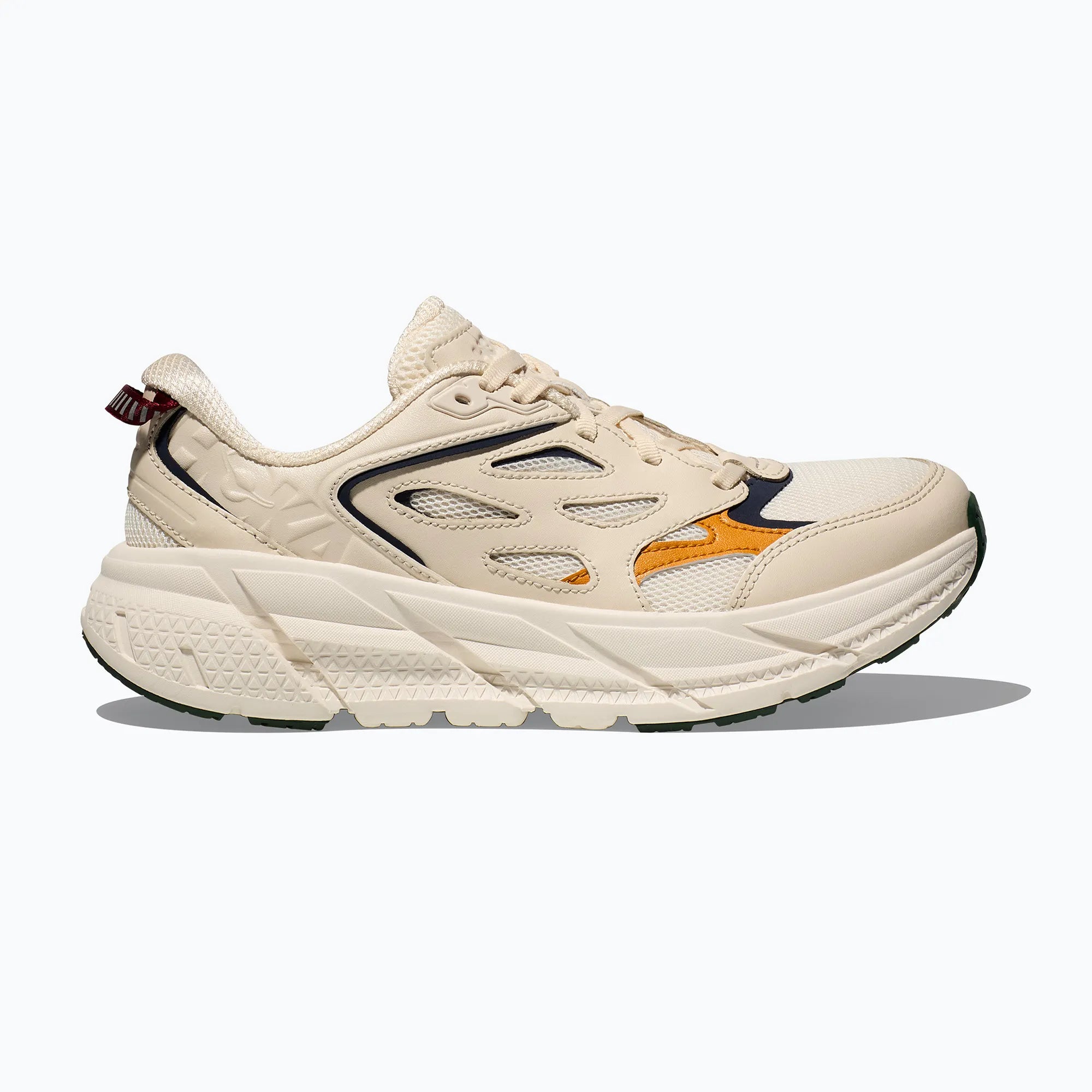 Hoka, Sneakersy Clifton L Athletics, kremowe