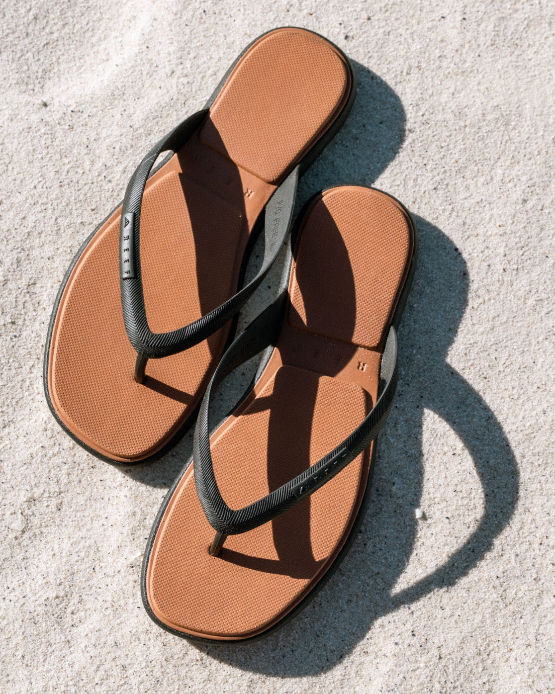 Klapki Damskie Water Willow Malibu, Black/Tan
