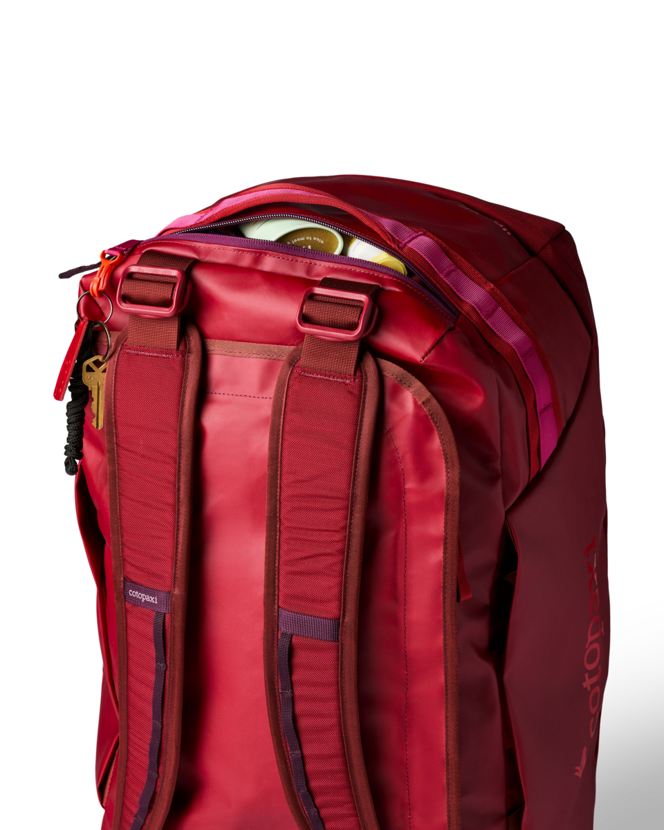 Torba Allpa Getaway 55L Duffel, Crimson