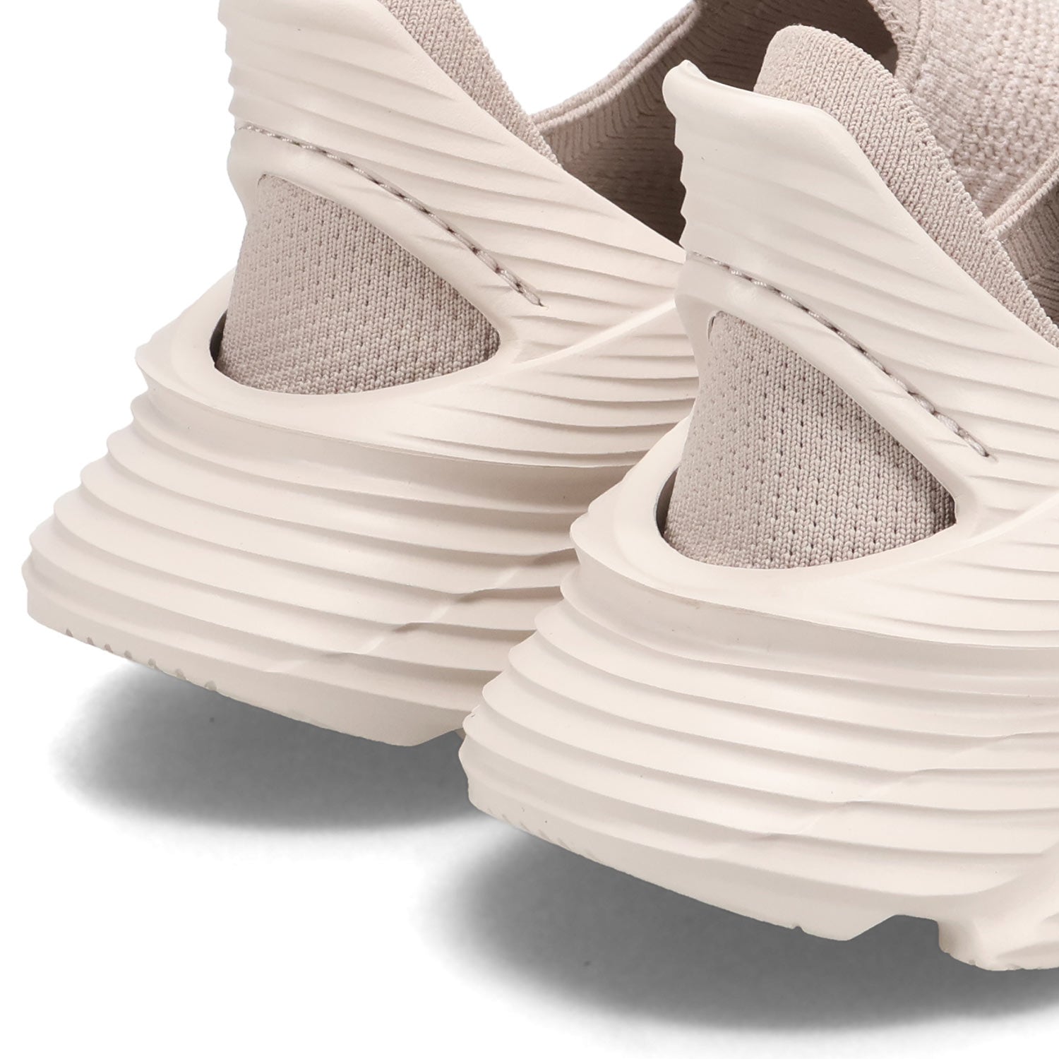 Hoka, Sneakersy Restore TC, białe