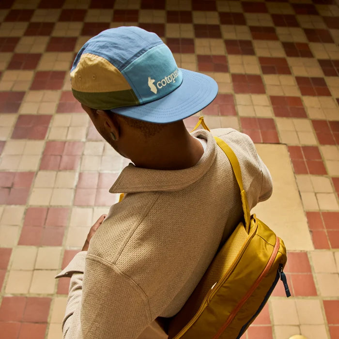 Czapka z daszkiem Cotopaxi Tech 5-Panel Hat, Indigo and Oasis