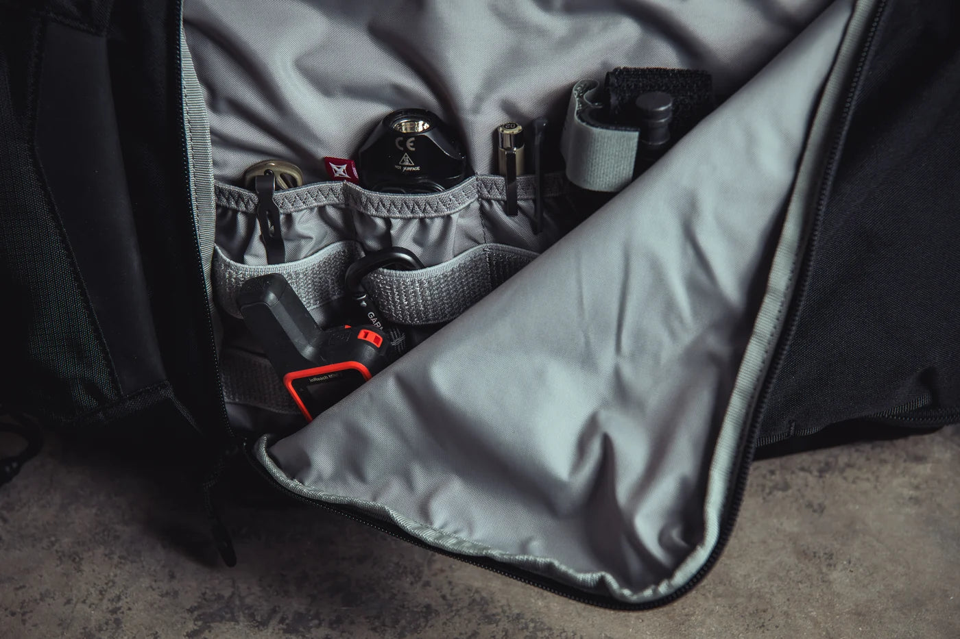 Vertx, plecak Gamut 22l Sling EDC/CCW Long Walks Pack X, czarny